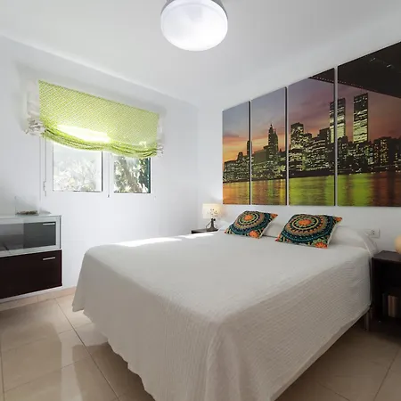 Oasis Holidays & Health - Charming