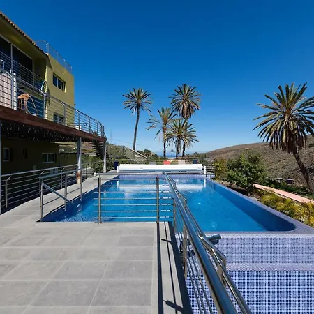 Oasis Holidays & Health - Charming Balcon de Telde
